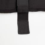 The closeup of the leg loop.