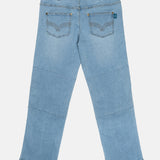 The back of the No Limbits Adaptive Women's Light Wash Unlimbited Pants. There are pockets in the back of the pants.