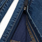 A close-up of the zipper.